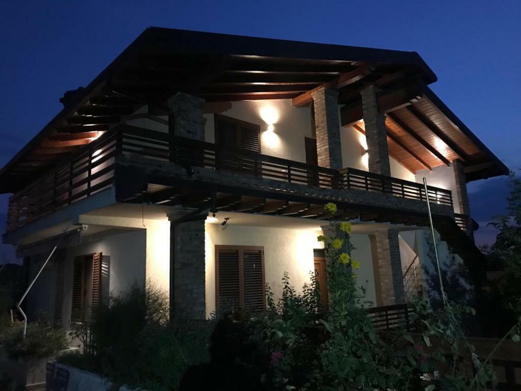Sara'S Villa Shkoder Ngoại thất bức ảnh